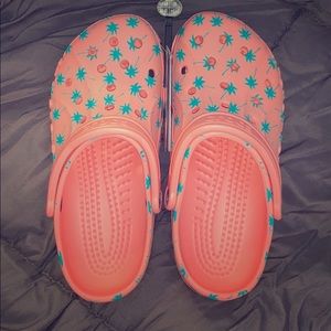 Baya Crocs (Brand New)